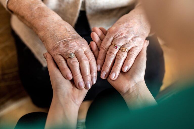 How to Get Respite Care for the Elderly