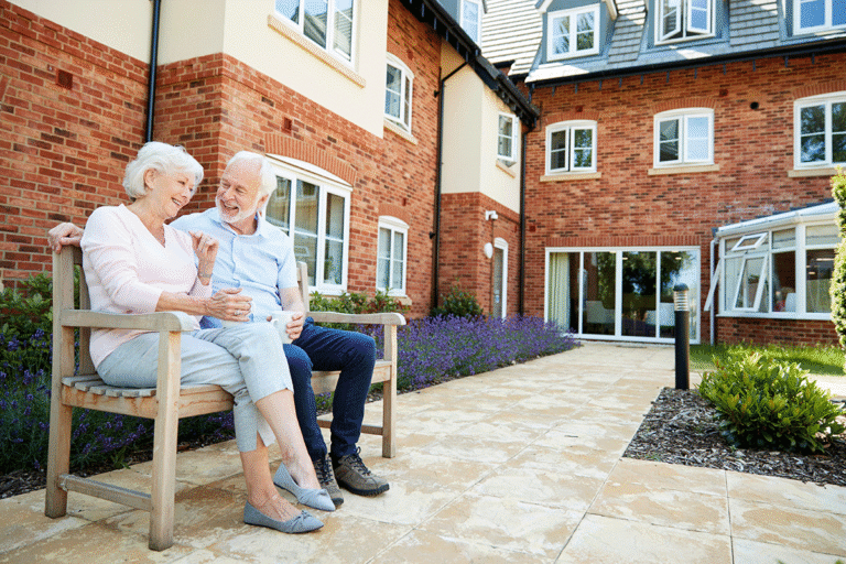 What Amenities Should You Look for in a Senior Living Home?