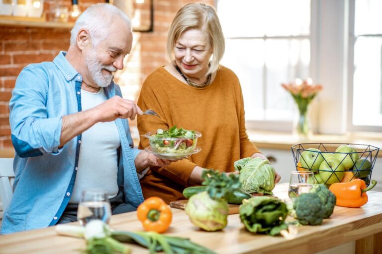 What Are Healthy Summer Foods for Senior Citizens?
