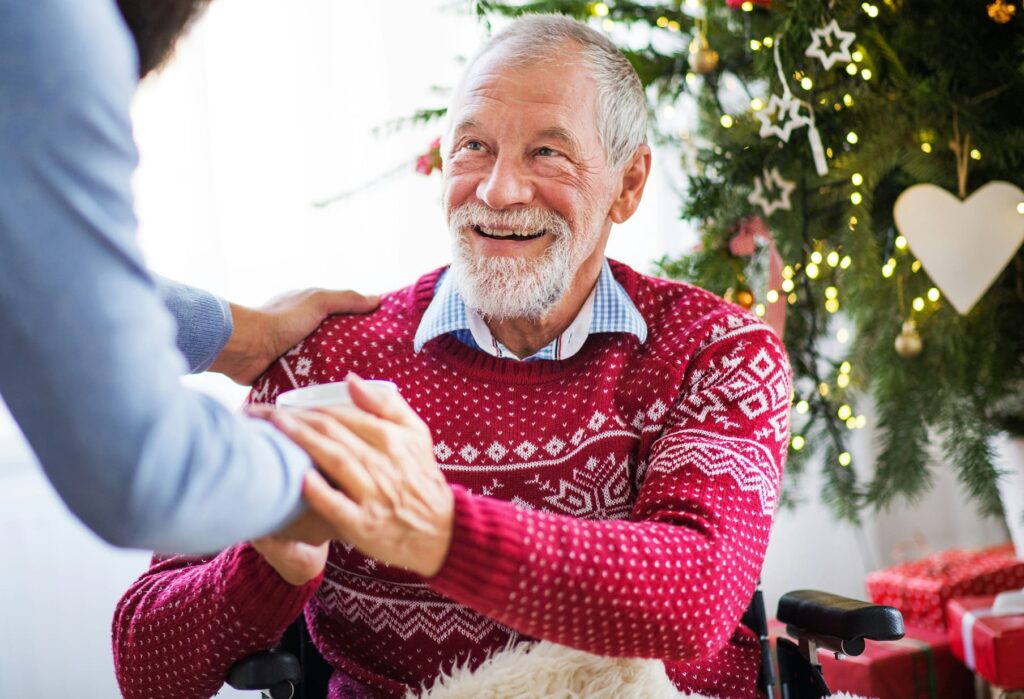 5 Joyful Holiday Activities for Seniors